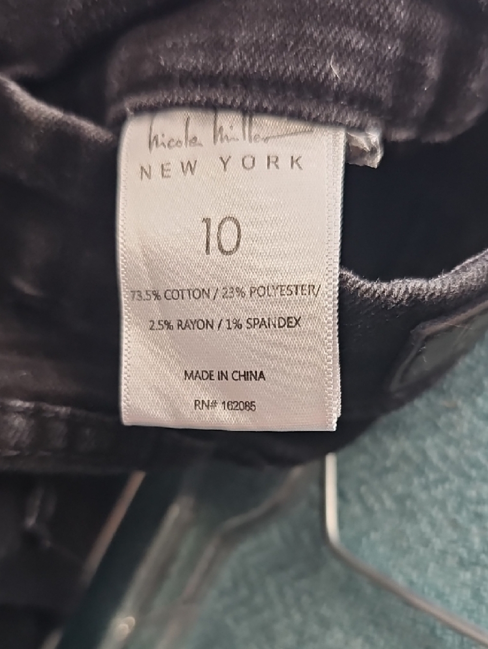 Nicole Miller Skinny Jeans in  Black - Picture 6 of 6